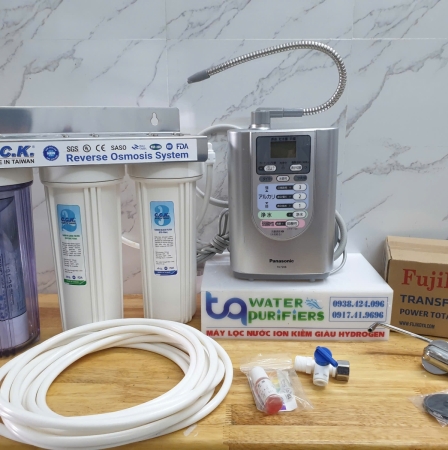 Máy lọc nước tạo kiềm Panasonic TK7208